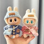 Cute Party Outfit for 15-17cm Labubu Doll – Scarf, Hat, Shirt, Bag – Stylish Sitting Bear Clothes & Accessories